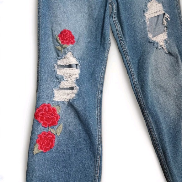 Hollister Jeans Womens 3‎ Regular High Rise Vintage Straight Ripped Embroidered - Picture 2 of 7